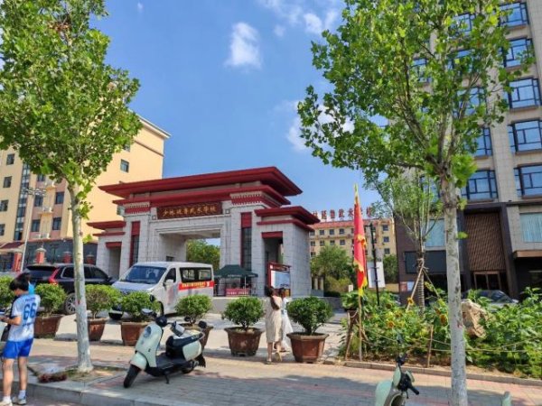 盈配资 寻找释延鲁：十年前举报释永信的他，如今去哪了？